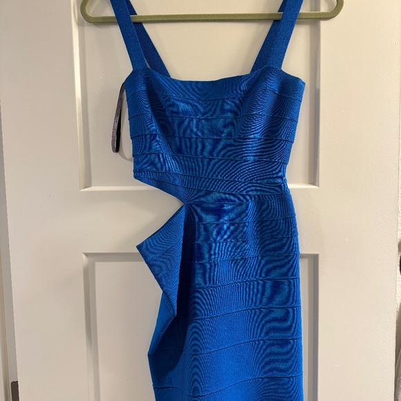 Herve Leger Mini Dress with cutout - Picture 1 of 3